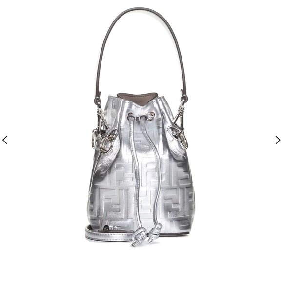 BRAND NEW FENDI SNEAKERS - Picture 2 of 6